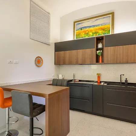 Apartment Welchome Cellini *
